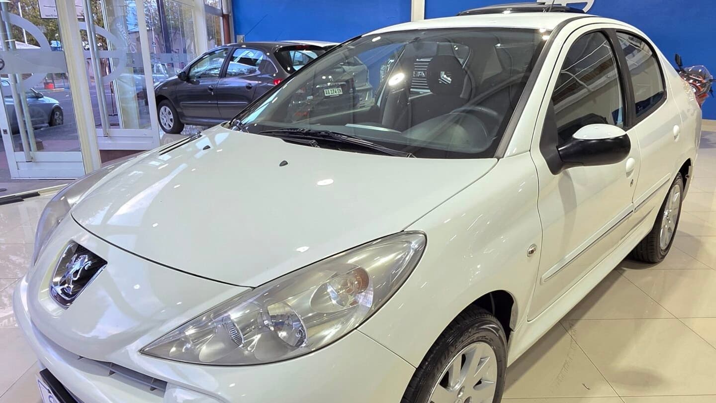 Peugeot 207 Feline 1.6 2013