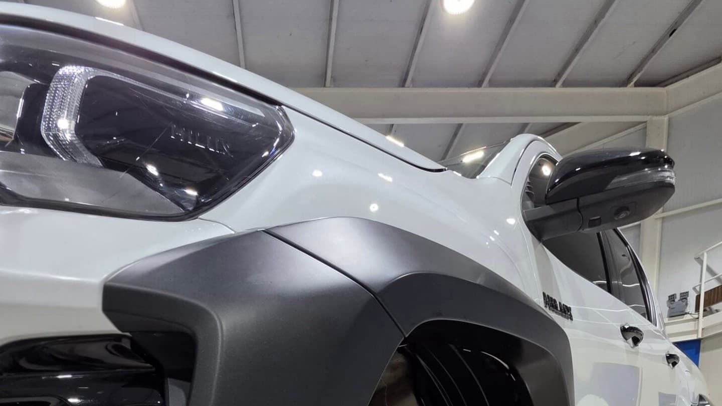 Toyota Hilux GR IV 4x4 AT 2023